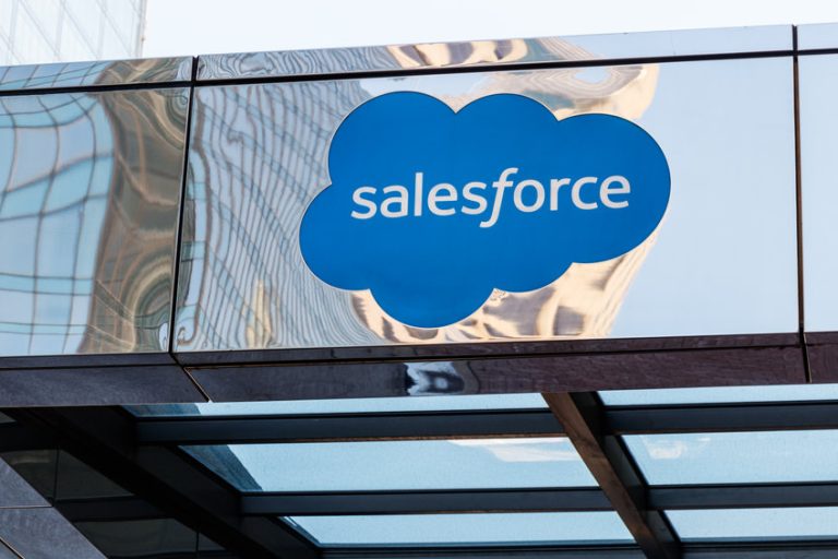 Salesforce jumps as AI tools help drive upbeat revenue outlook