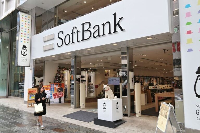 SoftBank doubles down on OpenAI with $11 billion debt: what it means for the stock