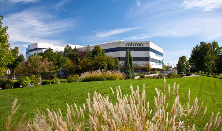 Micron stock falls 3% as Taiwan unions threaten strike over bonuses